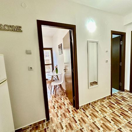 Apartament Novara 17 Craiova Buitenkant foto