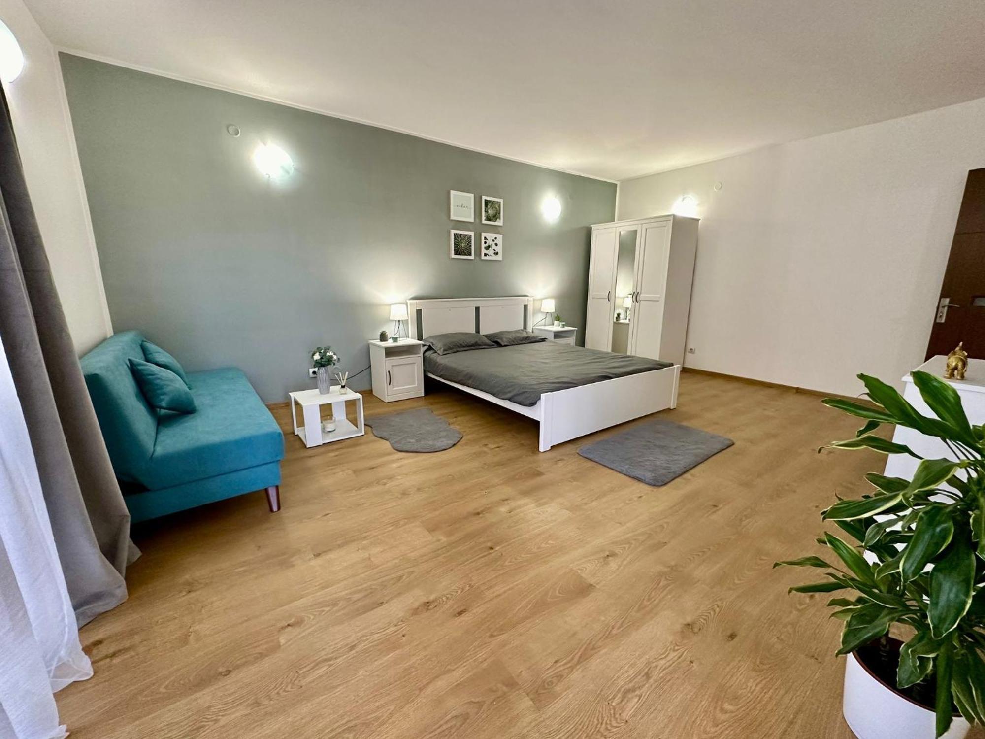 Apartament Novara 17 Craiova Buitenkant foto